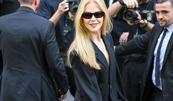 Nicole Kidman riappare per la prima volta «lucida e serena» dopo la notizia del divorzio