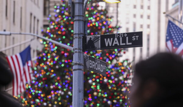 Wall Street apre debole, Dj -0,07%, Nasdaq -0,11%