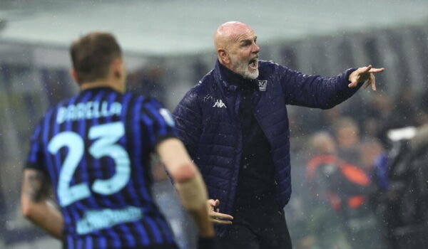 Fiorentina, esonerato Pioli