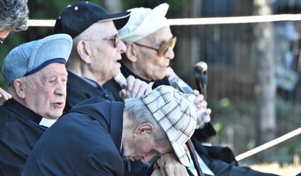 In Veneto ‘assistenti di quartiere’ per anziani fragili