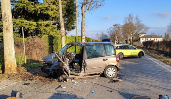Schianto a Verona, morto automobilista di 76 anni