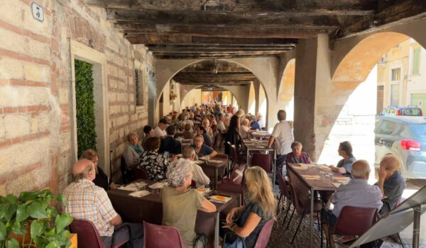 A Verona pranzo in centro con 500 anziani