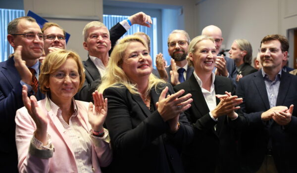 Weidel, Merz tragga le conseguenze, noi il partito più forte del Paese