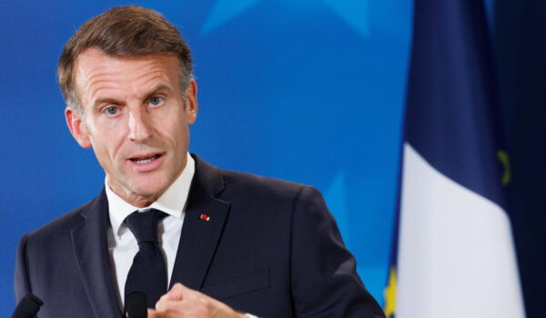 Macron, ‘nessun posto per la violenza, chi distrugge e saccheggia verrà punito’
