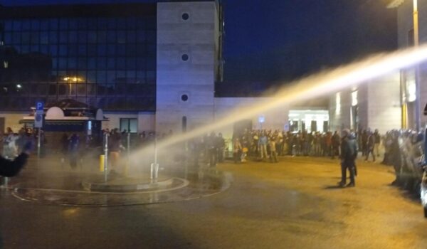 Tribunale non convalida gli arresti dei 4 manifestanti a Padova