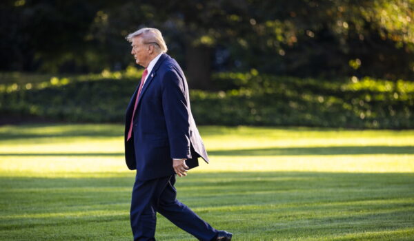 Trump difende Witkoff per aver chiamato Putin compassionevole